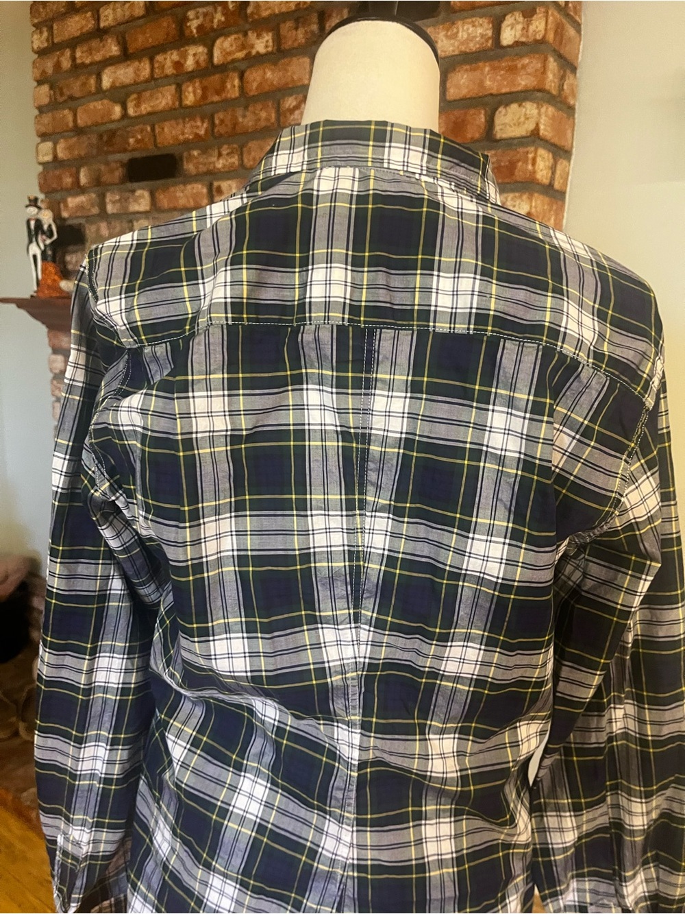 Frank & Eileen $278 Barry Plaid Button-Up Shirt - Picture 5 of 6